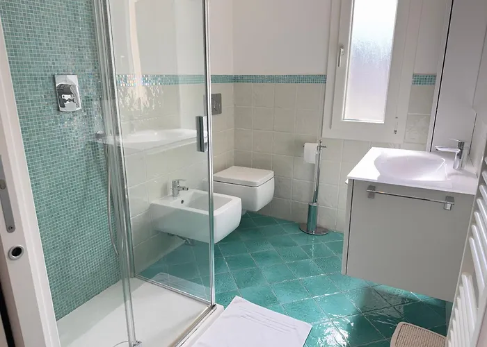 Apartment Exclusive Penthouse, Sea View, 100m From The
