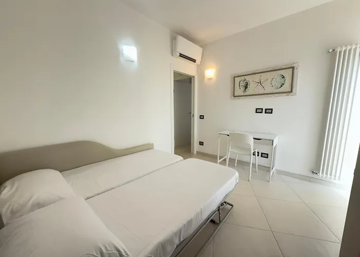 Exclusive Penthouse, Sea View, 100m From The Apartment