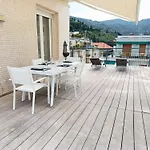 Exclusive Penthouse, Sea View, 100m From The Apartamento