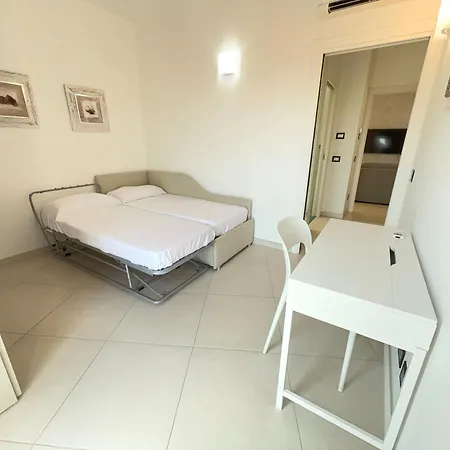 Exclusive Penthouse, Sea View, 100m From The