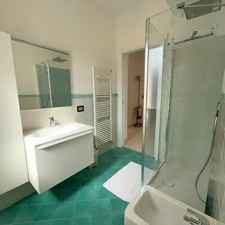 Exclusive Penthouse, Sea View, 100m From The * Алассио
