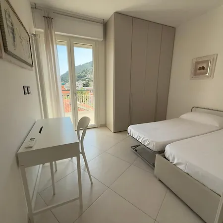 Exclusive Penthouse, Sea View, 100m From The Apartamento