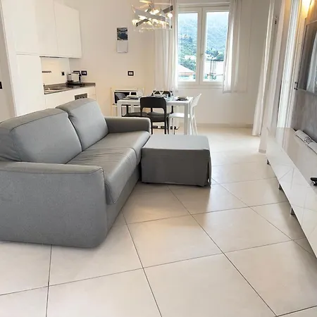 Apartment Exclusive Penthouse, Sea View, 100m From The *