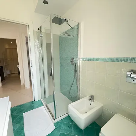 Exclusive Penthouse, Sea View, 100m From The Apartment Alassio