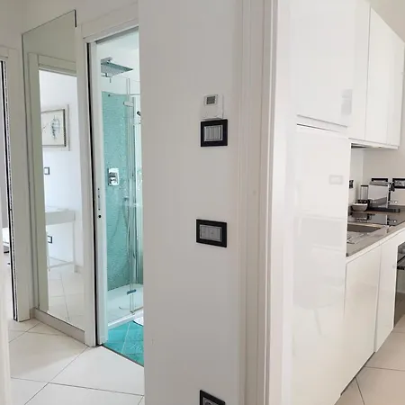 Exclusive Penthouse, Sea View, 100m From The Apartment Alassio